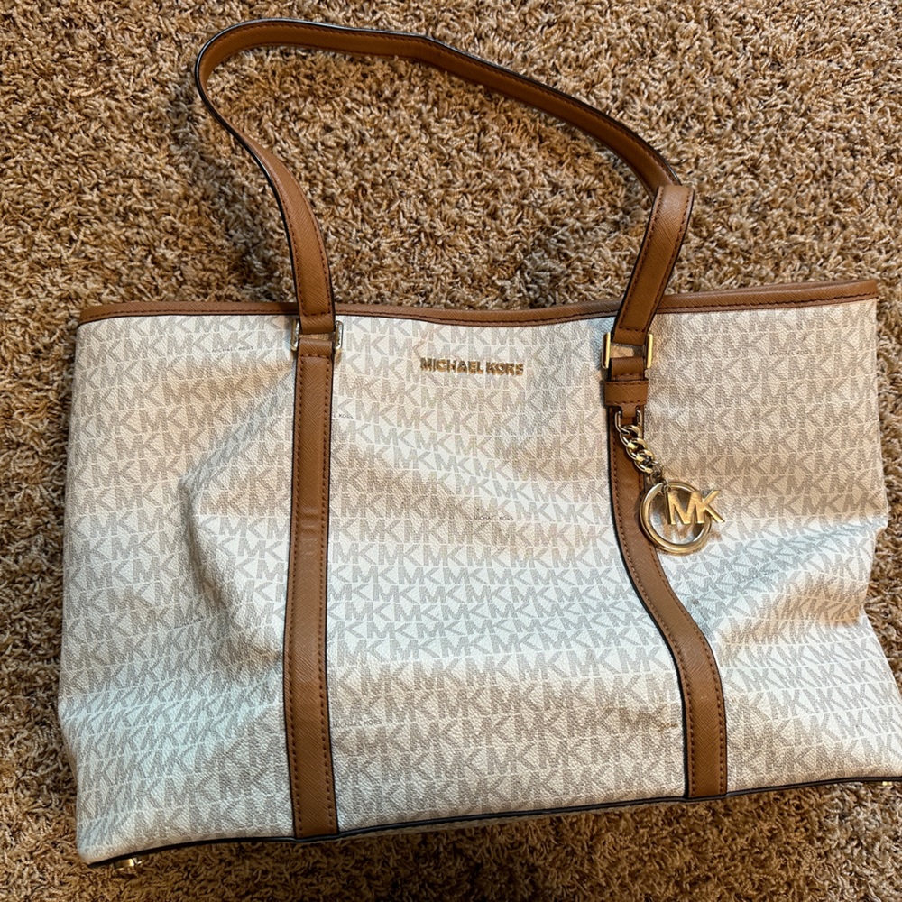 Michael Kors Tote